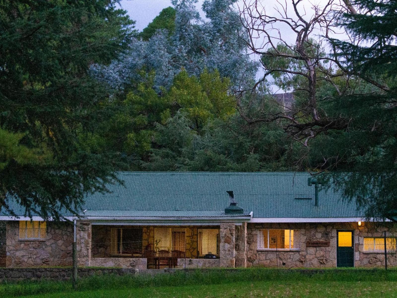 Lake Naverone Holiday Cottages Drakensberg Garden Exterior photo