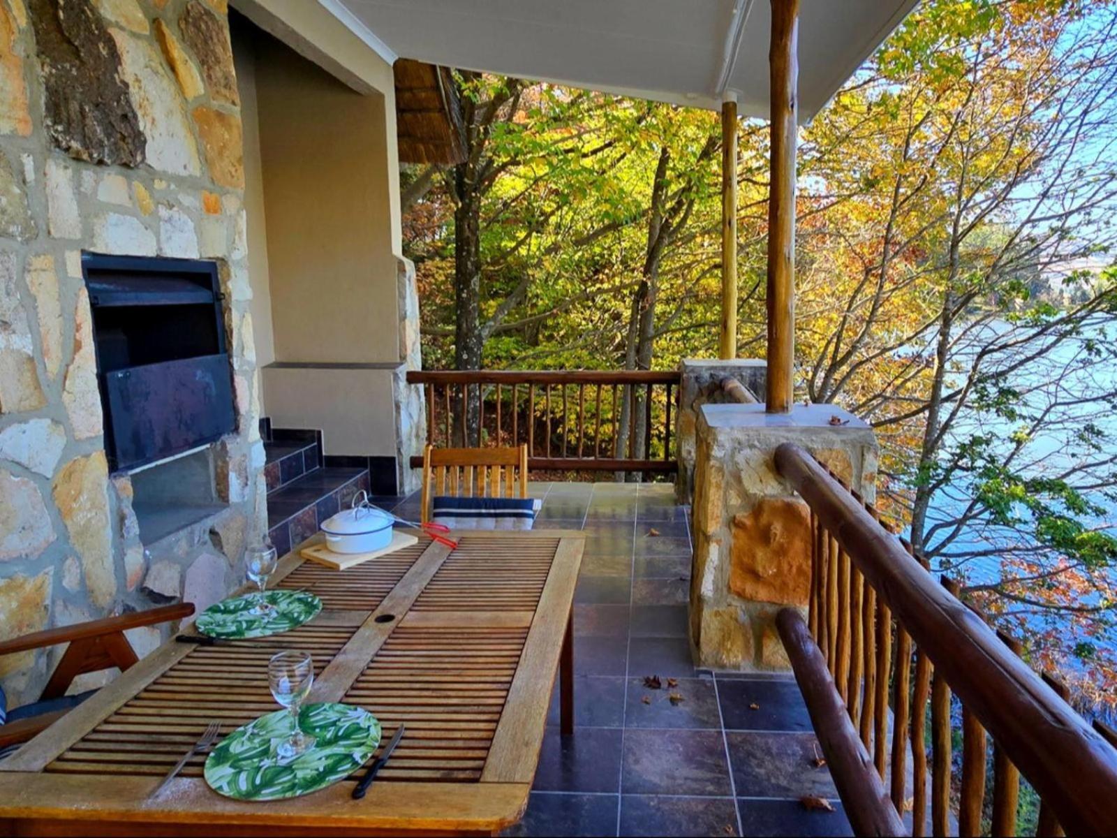 Lake Naverone Holiday Cottages Drakensberg Garden Exterior photo