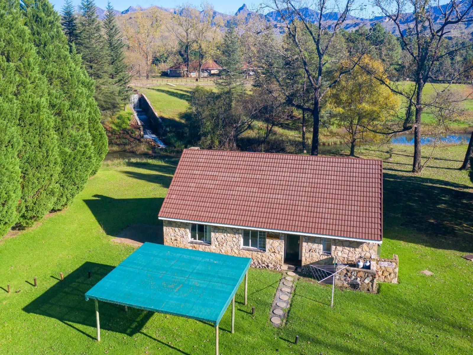 Lake Naverone Holiday Cottages Drakensberg Garden Exterior photo